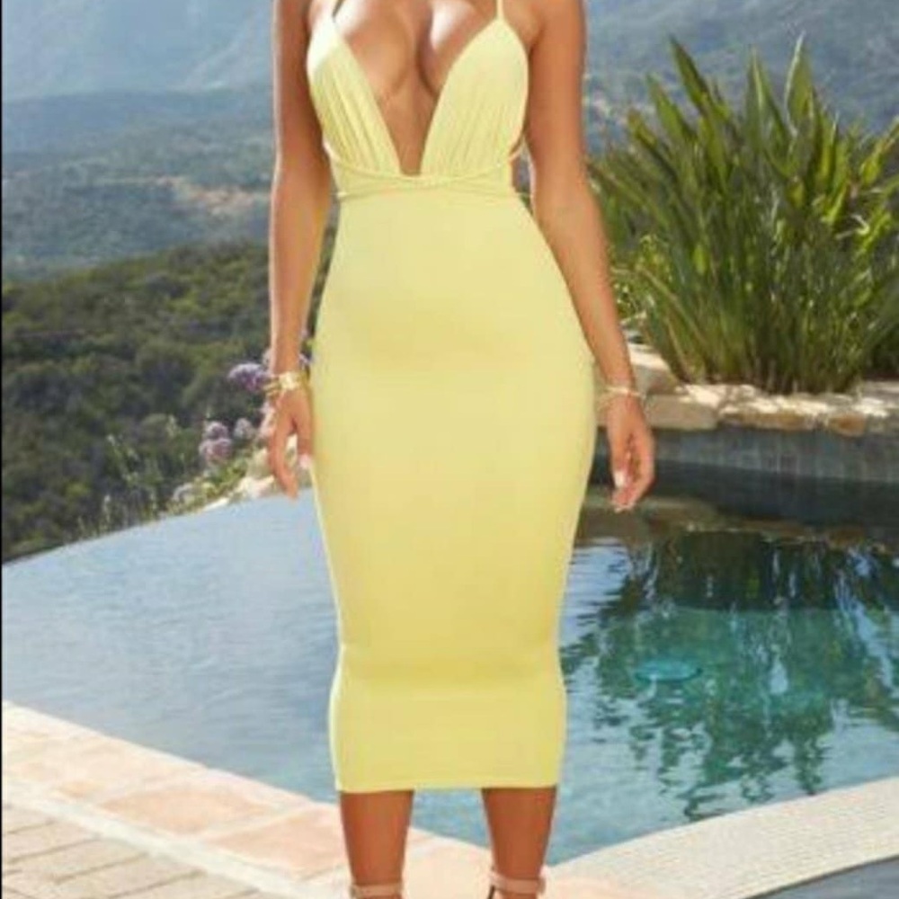 Oh Polly Vibrant  Backless Dress